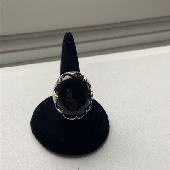 Funky polished black stone & silver tone ring 6.5 - Picture 11 of 16